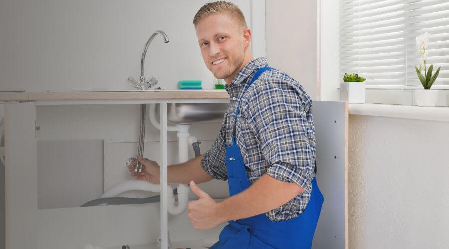 Expert burst pipe repair services in Sardis, GA